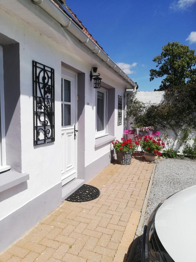 La Petite Maison De Marie Licques Экстерьер фото